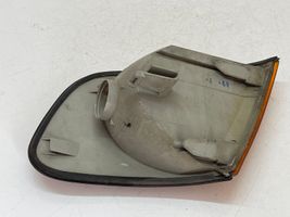 Audi A6 S6 C4 4A Front indicator light 137984