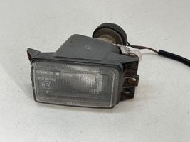 Volkswagen PASSAT B3 Światło przeciwmgłowe przednie 301133478