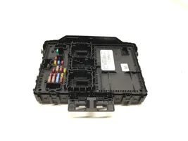 Ford Focus Module de fusibles NU5T15604BJCD