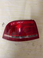 Volkswagen PASSAT B7 Lampa tylna 605001