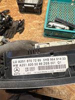 Mercedes-Benz R W251 Panel klimatyzacji A2518205089