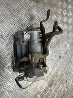 Mercedes-Benz CLS C219 Ilmajousituksen kompressoripumppu 4155403303A