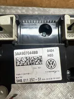 Volkswagen PASSAT CC Ilmastoinnin ohjainlaite/moduuli 3AA907044BB