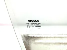 Nissan Micra K14 Szyba drzwi przednich 
