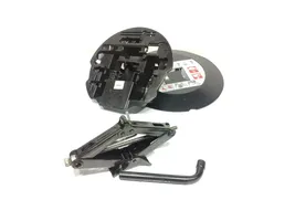 Renault Clio IV Lift Jack 