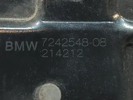 BMW M3 F80 Konepellin lukituksen salpahaka 