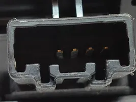 Ford Fiesta Zamek tylnej klapy bagażnika 