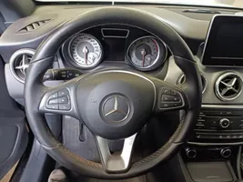 Mercedes-Benz CLA C117 X117 W117 Ohjauspyörän turvatyyny 