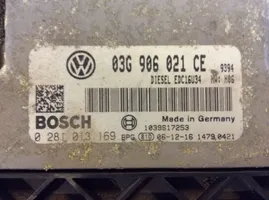 Volkswagen Eos Sterownik / Moduł ECU 03G906021AB