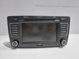 Skoda Octavia Mk2 (1Z) Radio/CD/DVD/GPS-pääyksikkö 1Z0035156M