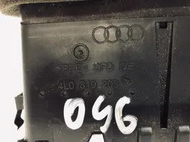 Audi Q7 4L Takaosan ilmakanavan tuuletussuuttimen ritilä 4L0819203K