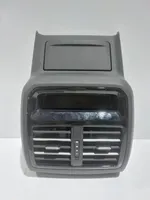 Volkswagen PASSAT B8 Griglia di ventilazione posteriore 3G0819203A