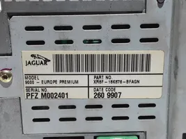 Jaguar S-Type Unité principale radio / CD / DVD / GPS XR8F18K876BFAGN