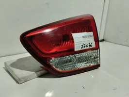 KIA Carens III Lampy tylnej klapy bagażnika 92404A4020