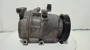 KIA Carens III Compressore aria condizionata (A/C) (pompa) KGOA0381