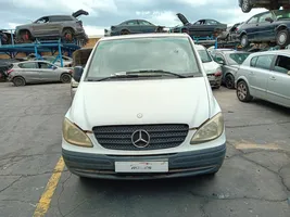 Mercedes-Benz Vito Viano W639 Takatukivarsi A6393503005