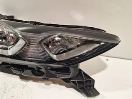 Citroen DS3 Lampa przednia 9820840580