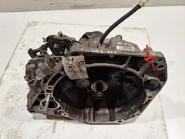 Renault Captur Manual 5 speed gearbox JR5357