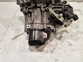 Renault Captur Manual 5 speed gearbox JR5357