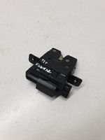 Nissan Qashqai Zamek klapy tylnej / bagażnika 24415795