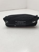 BMW X5 E70 Trousse de premiers secours 