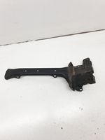 Volkswagen Touareg I Staffa del pannello di supporto del radiatore 7L0805799