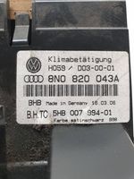 Audi TT Mk1 Panel klimatyzacji 8N0820043A