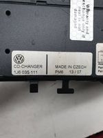 Volkswagen Touareg I Changeur CD / DVD 1J6035111