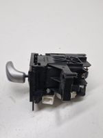 Toyota Prius (XW30) Palanca/selector de cambios (interno) 75C582RHD