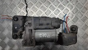 BMW X5 E70 Compressore sospensioni pneumatiche 6789938