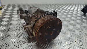 Nissan Juke I F15 Ilmastointilaitteen kompressorin pumppu (A/C) 92600BV80A