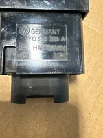 Volkswagen Touran I Interruptor de encendido/apagado del airbag de pasajero 1Y0919228A