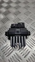 Chrysler Grand Voyager V Lämpöpuhaltimen moottorin vastus F011500052