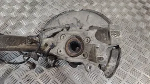 Audi A4 S4 B7 8E 8H Mozzo ruota anteriore 