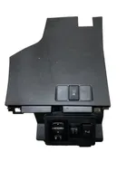 Toyota Verso Moldura del panel (Usadas) 555450F030