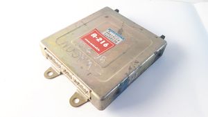 Mitsubishi Space Wagon Sterownik / Moduł ECU MD305771