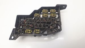 Mitsubishi Space Wagon Skrzynka bezpieczników / Komplet MD113566