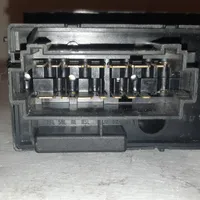 Volkswagen Golf III Interrupteur d’éclairage 1H6941532