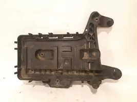 Volkswagen PASSAT B6 Battery tray 1K0915333C