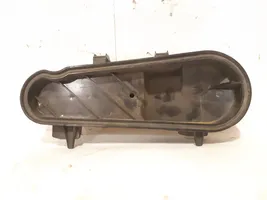 Volkswagen Golf III Cache-poussière de phare avant 13917900