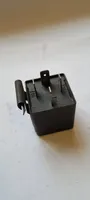 Volkswagen PASSAT B5 Other relay 443927351