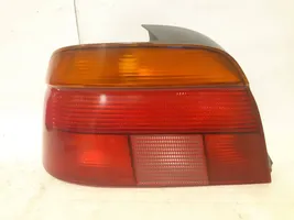 BMW 5 E39 Galinis žibintas kėbule 8358031