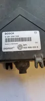 Volkswagen Transporter - Caravelle T4 Sterownik / Moduł ECU 0261200334