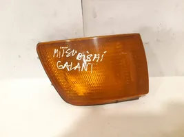 Mitsubishi Galant Indicatore di direzione anteriore 21037558