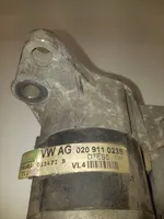 Volkswagen Golf IV Motor de arranque 020911023S