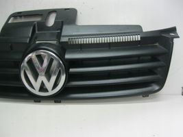 Volkswagen Polo Верхняя решётка 6Q0853651C