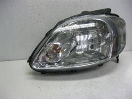 Volkswagen Fox Lampa przednia 