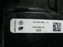 Volkswagen Up Galinis žibintas kėbule 1S0945096J