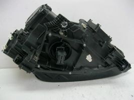 Audi Q2 - Lampa przednia 81A941033