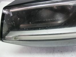 Audi Q2 - Lampa przednia 81A941033